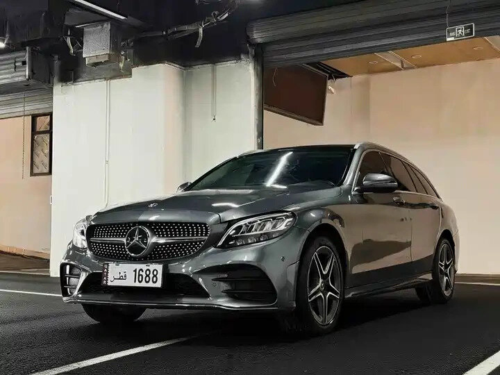 Открыть фотографии: Mercedes-Benz C-Класс IV (W205) Рестайлинг