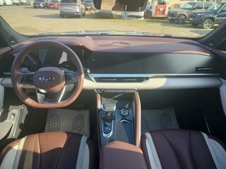 2023 Geely Monjaro I, серый, 3140000 рублей, вид 5