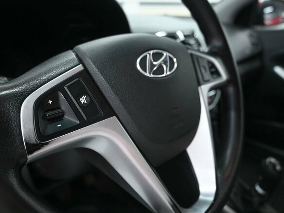 2013 Hyundai Accent IV, красный, 979900 рублей - вид 11