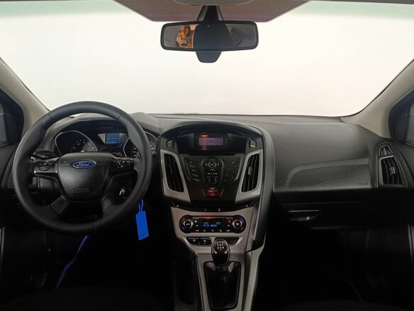 2011 Ford Focus III, чёрный - вид 10