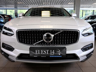 2024 Volvo V90 Cross Country I Рестайлинг, белый, 7638000 рублей, вид 2