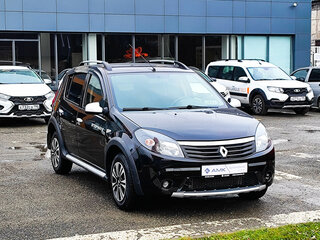 2014 Renault Sandero Stepway I, чёрный, 800000 рублей, вид 2