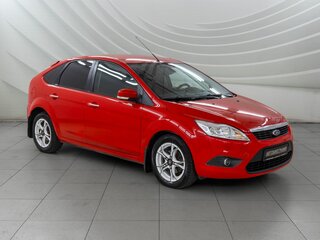 2010 Ford Focus II Рестайлинг, красный, 578000 рублей, вид 1