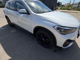 2021 BMW X1 Long 20Li sDrive II (F48) Рестайлинг, белый, 2850000 рублей, вид 5