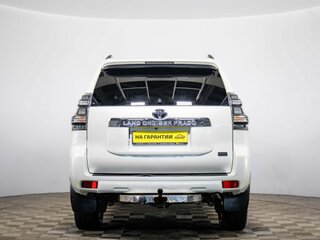 2016 Toyota Land Cruiser Prado 150 Series Рестайлинг 1, белый, 3499000 рублей, вид 5