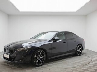 2025 BMW 5 серии 530i xDrive VIII (G60/G61/G68), чёрный, 9790000 рублей, вид 1