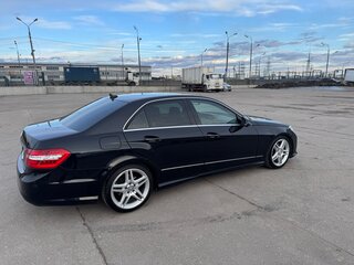 2011 Mercedes-Benz E-Класс 300 IV (W212, S212, C207), чёрный, 1750000 рублей, вид 4