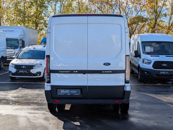 2024 Ford Transit, белый, 4445000 рублей - вид 5