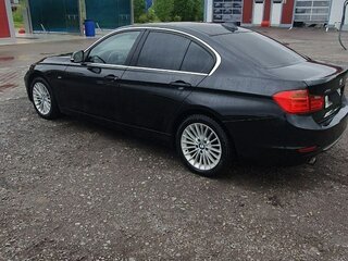 2013 BMW 3 серии 320i xDrive VI (F3x), чёрный, 1350000 рублей, вид 5