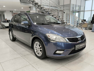 2010 Kia Ceed I Рестайлинг, синий, 920000 рублей, вид 3