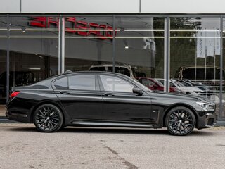 2019 BMW 7 серии 730d xDrive VI (G11/G12) Рестайлинг, чёрный, 5297000 рублей, вид 5