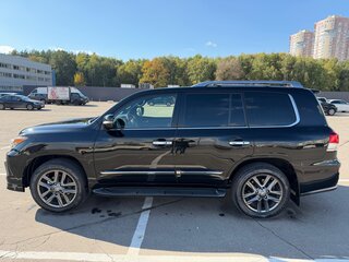2015 Lexus LX 570 III Рестайлинг, чёрный, 5600000 рублей, вид 4
