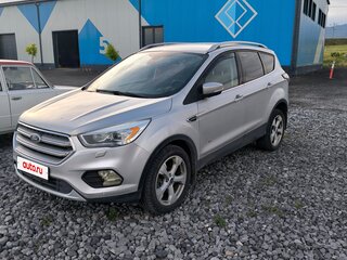 2017 Ford Kuga II Рестайлинг, серебристый, 1300000 рублей, вид 1