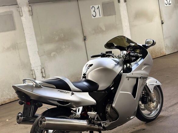 2003 Honda CBR 1100 XX, серый, 598000 рублей - вид 9