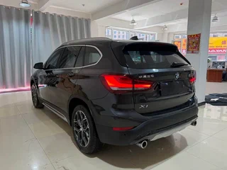 2022 BMW X1 Long 20Li sDrive II (F48) Рестайлинг, серый, 3175000 рублей, вид 3