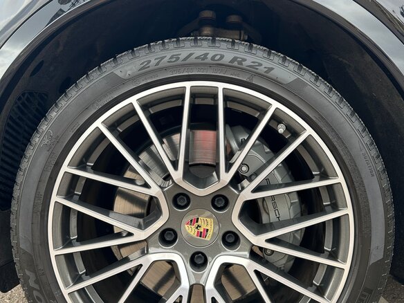 2020 Porsche Cayenne S III, чёрный, 6300000 рублей - вид 13