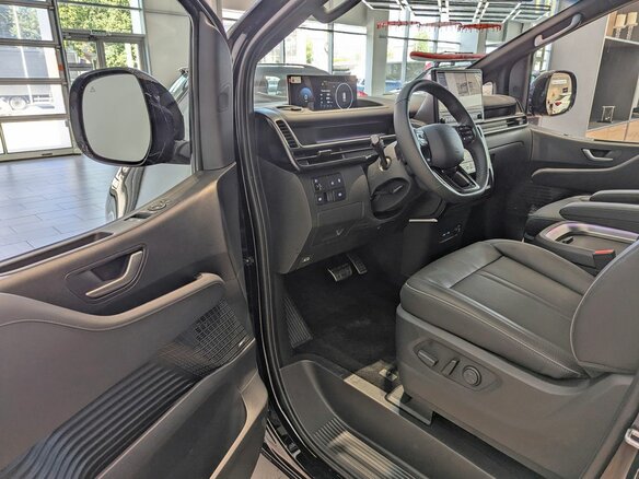 2026 Hyundai Staria I Рестайлинг, чёрный, 10900000 рублей - вид 13