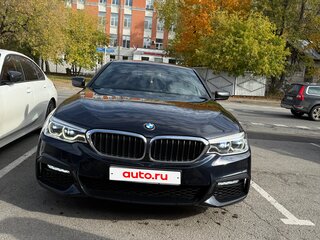 2017 BMW 5 серии 530i xDrive VII (G30/G31/G38), чёрный, 3600000 рублей, вид 3