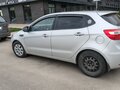 2013 Kia Rio 4-speed III, серый, 680000 рублей - вид 3