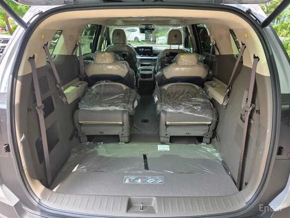 2026 Kia Carnival IV Рестайлинг, серый, 6530750 рублей - вид 17
