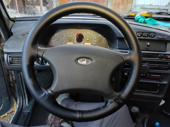 2008 Lada (ВАЗ) 2113, серебристый, 150000 рублей - вид 3