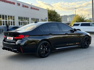 2021 BMW 5 серии 520d xDrive VII (G30/G31/G38) Рестайлинг, чёрный, 4450000 рублей, вид 4