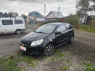 2010 Chevrolet Aveo I Рестайлинг, чёрный, 450000 рублей, вид 1