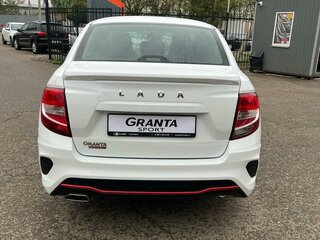 2026 Lada (ВАЗ) Granta Sport I Рестайлинг, белый, 1587000 рублей, вид 5