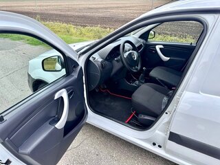 2018 Lada (ВАЗ) Largus I, белый, 800000 рублей, вид 5