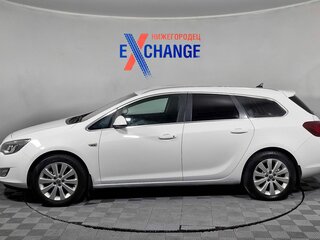 2011 Opel Astra J, белый, 549000 рублей, вид 4