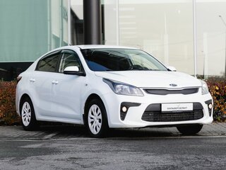 2019 Kia Rio IV, белый, 1300000 рублей, вид 5