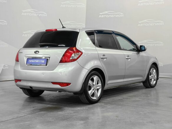 2012 Kia Ceed I Рестайлинг, серебристый, 770000 рублей - вид 4