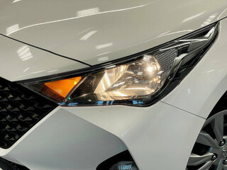 2022 Hyundai Solaris II Рестайлинг, белый, 1571000 рублей, вид 4