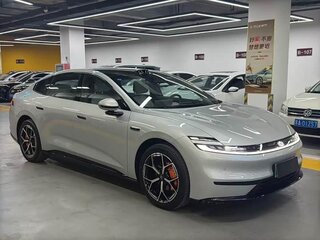 2026 Changan Qiyuan A06 63.18 kWh, серебристый, 3199999 рублей, вид 3