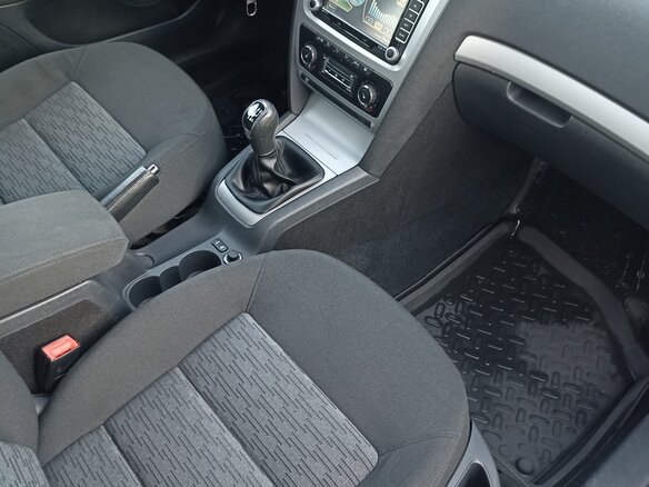 2012 Skoda Octavia II (A5) Рестайлинг, серебристый - вид 15