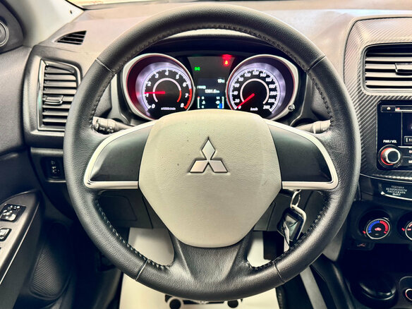 2014 Mitsubishi ASX I Рестайлинг, белый - вид 10