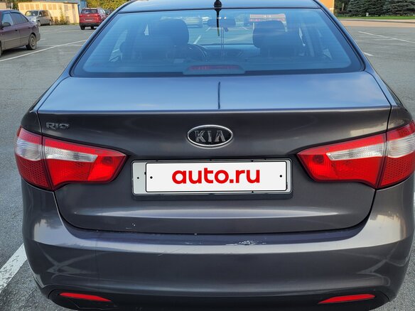 2011 Kia Rio 4-speed III, серый, 690000 рублей - вид 2