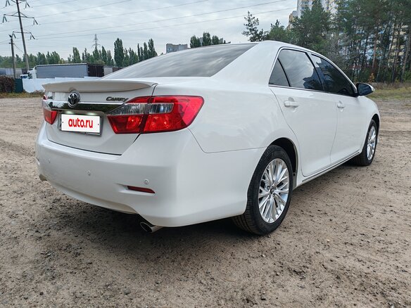 2014 Toyota Camry VII (XV50), белый, 1785000 рублей - вид 5