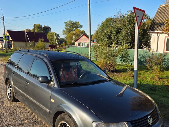 1999 Volkswagen Passat B5, серый, 360000 рублей - вид 2