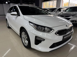 2019 Kia Ceed III, белый, 1799000 рублей, вид 3