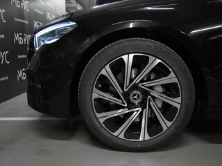 2026 Mercedes-Benz E-Класс 300 VI (W214, S214), чёрный, 10500000 рублей, вид 5