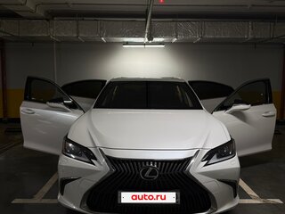 2019 Lexus ES 200 VII, белый, 3200000 рублей, вид 4