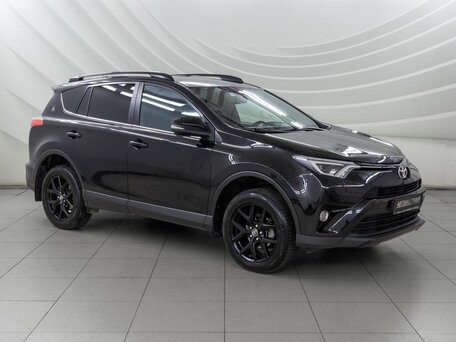 Toyota RAV4 IV (XA40) Рестайлинг