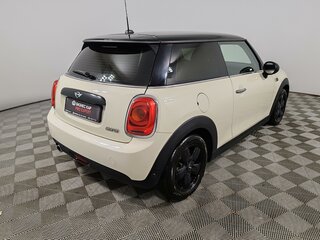 2016 Mini Hatch Cooper III (F55/F56), белый, 1499000 рублей, вид 5