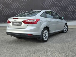 2013 Ford Focus III, серый, 799000 рублей, вид 2