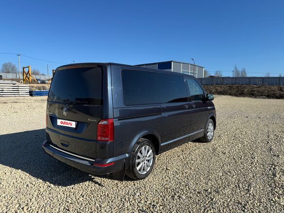 2018 Volkswagen Multivan T6, синий, 3100000 рублей - вид 4