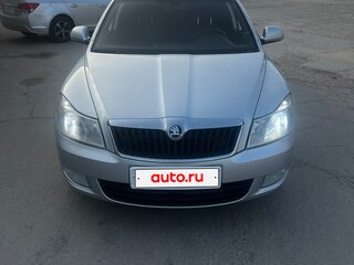 2011 Skoda Octavia DSG7 II (A5) Рестайлинг, серый, 785000 рублей, вид 2