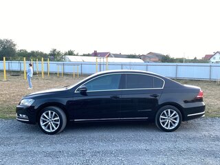 2012 Volkswagen Passat B7, чёрный, 1350000 рублей, вид 1