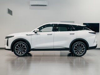2025 Exeed RX, белый, 5200000 рублей, вид 2