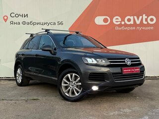 2011 Volkswagen Touareg II, серый, 1729000 рублей, вид 3